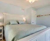 New Luxury Beach Homes -Best Location-Spacious!