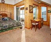Eagle Heights - The Bear Room