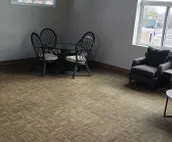 Upper Level Gorgeous Downtown Apt 2 bed/2bath