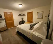 Cheerful 3-bedroom residential home.
