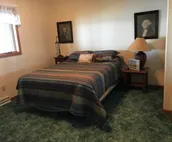 Large Two Home Lake Complex Sleeps 12 or more.