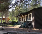 #1 Cabin near Mt. Rushmore at Pine Rest Cabins
