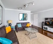 Lovely Midcentury Modern Inspired 3 Bedroom House