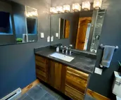 (56) AIR-CONDITIONED Gorgeous Killington Condo.