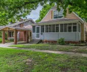 Yes, We Have A Hot Tub! Charming Norman Home