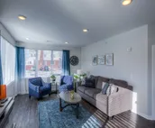 Luxury 2B Condo - Heated Garage. 103 (non-smoking)