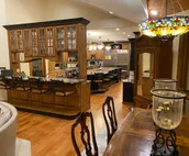 6 bdr 5 ba luxury home. Sleeps 14.  5 min (1-80)