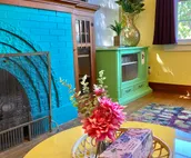 Pastel Palace - near Plaza & Uptown 23rd