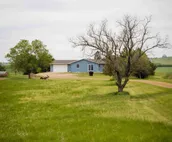 Updated Farmhouse Getaway