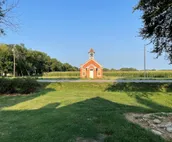 Limestone house w/hunting options & massage chair