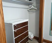 All Brick Retreat! Cozy 2 bedroom home. Near parks