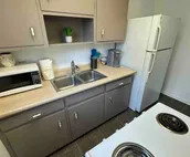 Clean& Cozy!  Perfect for Traveling Worker! 1102