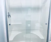 Studio Apt B Downtown EVV, Full Kitchen, TV, Wifi