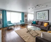 Lovely Midcentury Modern Inspired 3 Bedroom House