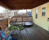 The Yellow Cottage with an Inviting Hot Tub