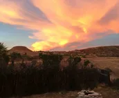 BLUFF HOUSE View,CLEAN, Hot Pools, Buffalo, Golf