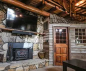 Cozy Cabin Lane w/ inflatable hot tub & game room