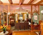 Blue Room-Historic Victorian Mansion