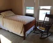 Walking distance to ND: Convenient and Affordable