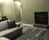 Central Location to Downtown 3bed 2bath