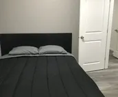 Central Location to Downtown 3bed 2bath