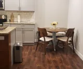 Beautiful Newly-Built Downtown 2 Bdrm Apt