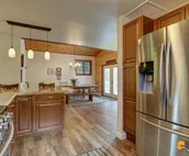 Timberline Treehouse Chalet w/new large hot tub