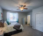 Luxury 2B Condo - Heated Garage. 103 (non-smoking)