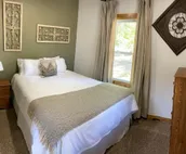 Cozy Cabin