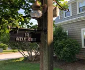 Walk to beaches & ferries ★ Snow's Creek Waterview
