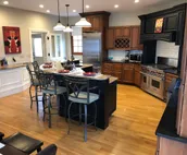 Restored Luxury Victorian Near Newport