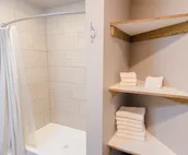Matanuska Villa 2 @ GlacierSuites - Pet-Friendly!