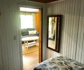 Lazy Daze Cottage with Great Lake Views
