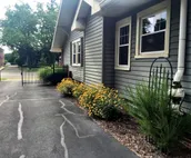 Comfortable Downstairs Apartment in Broad Ripple