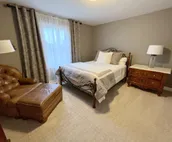 6 bdr 5 ba luxury home. Sleeps 14.  5 min (1-80)