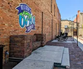 All Brick Retreat! Cozy 2 bedroom home. Near parks