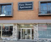 Beautiful Newly-Built Downtown 2 Bdrm Apt