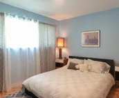 Stroll to Beach, Nat’l Park! 5BR Getaway+Game Room