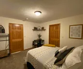 Cheerful 3-bedroom residential home.