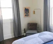 Delightful Downtown Bungalow: Fresh Open-Concept