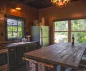 Modern Bungalow-  Near Airport/Indianapolis