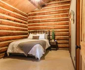 Cozy Cabin Lane w/ inflatable hot tub & game room