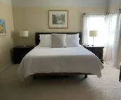 6 bdr 5 ba luxury home. Sleeps 14.  5 min (1-80)