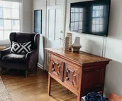 Downtown Digs #1: Location! Open Concept 2BDRM