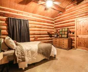 Cozy Cabin Lane w/ inflatable hot tub & game room
