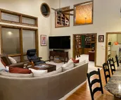 6 bdr 5 ba luxury home. Sleeps 14.  5 min (1-80)