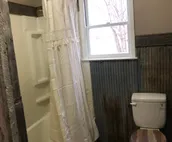 Farmhouse Cabin