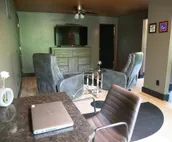 Modern Bungalow-  Near Airport/Indianapolis