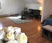 Large Suite in Collett Park