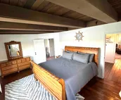 The Sandbar Cottage on Lake Freeman